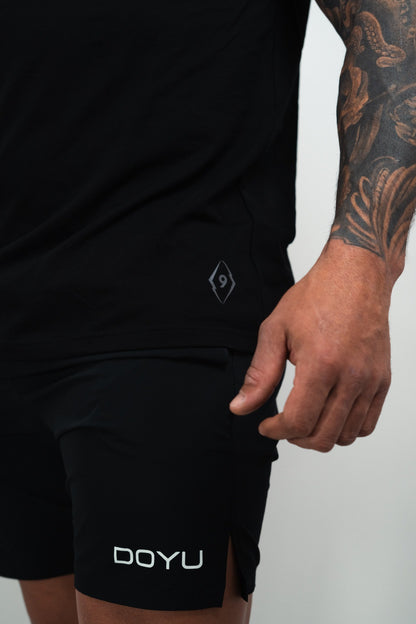 DOYU SLEEVELESS SHIRT BLACK