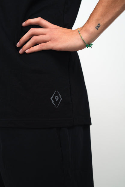 DOYU SLEEVELESS SHIRT BLACK